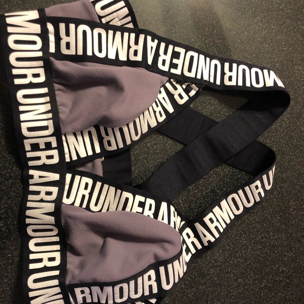 Under armour  sports bra